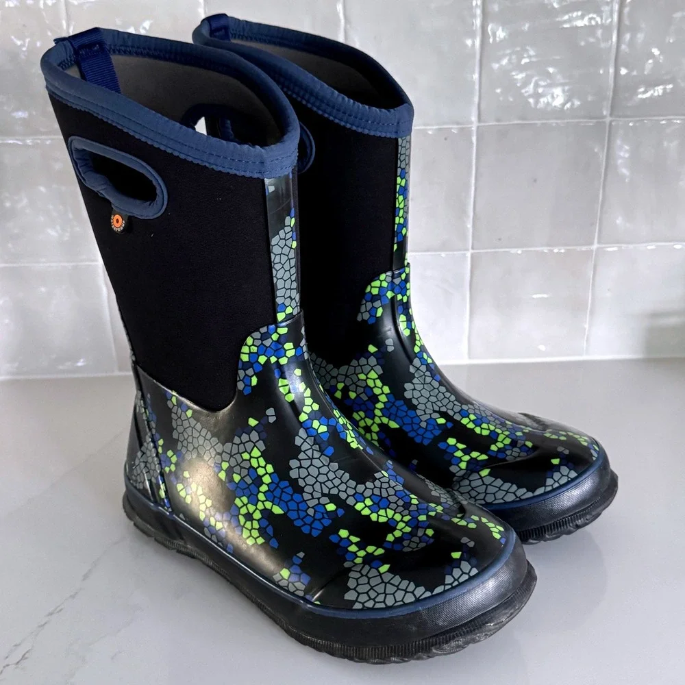 Bogs Classic Axel Rain Snow Boots Youth 5 Black Blue Green Waterproof Insulated